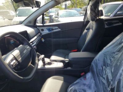 2026 Kia Sportage — photo 8 view