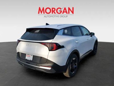 2026 Kia Sportage — side profile view