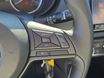 2025 Nissan Versa — photo 32 view