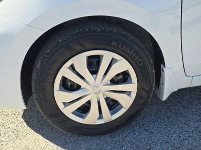 2025 Nissan Versa — photo 34 view