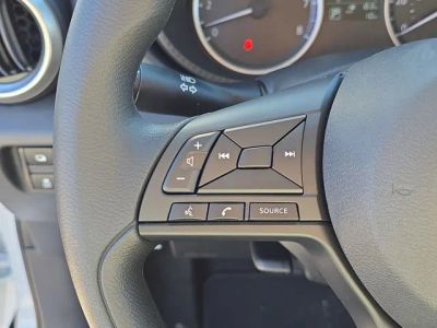 2025 Nissan Versa — photo 31 view