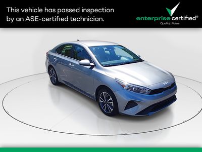 2024 Kia Forte LXS IVT — front three-quarter view