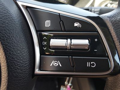 2024 Kia Forte — photo 18 view