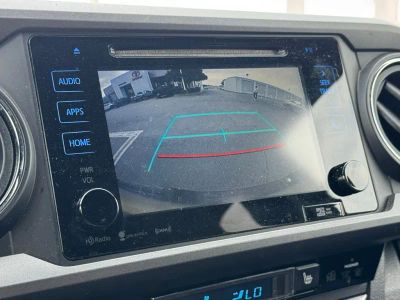 2017 Toyota Tacoma - Photo 28