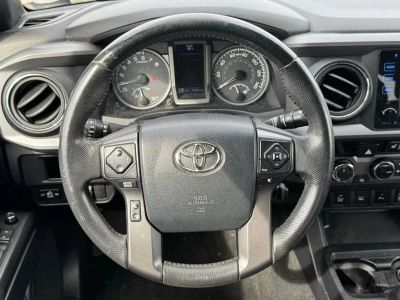2017 Toyota Tacoma - Photo 21