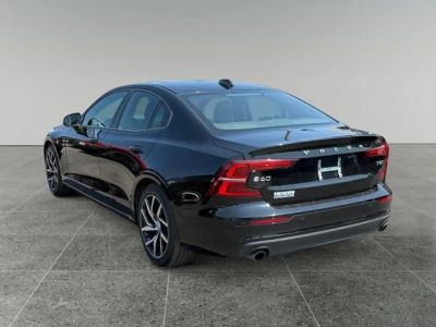 2020 Volvo S60 — interior view