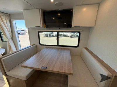 2026 Winnebago Thrive - Photo 34