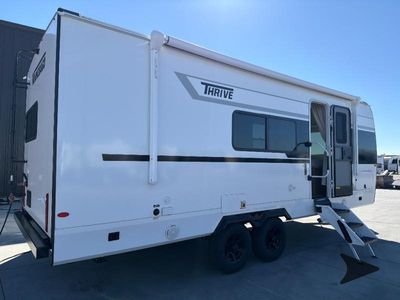 2026 Winnebago Thrive - Photo 4