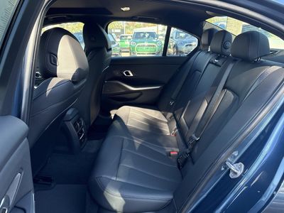2026 BMW 3 Series 330i - Photo 18