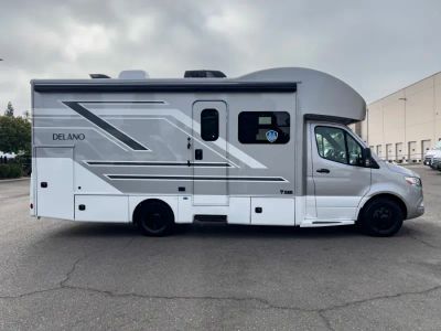 2026 Thor Motor Coach DELANO — photo 24 view