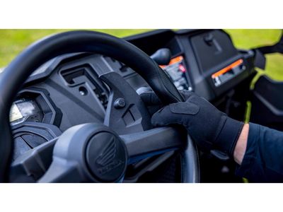 2026 Honda Pioneer 520 - Photo 14