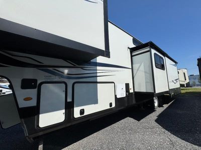 2022 Keystone RV Montana High Country - Photo 8