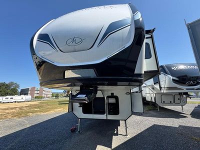 2022 Keystone RV Montana High Country - Photo 9