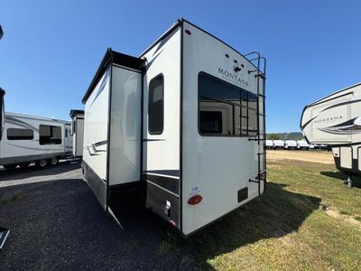 2022 Keystone RV Montana High Country - Photo 3