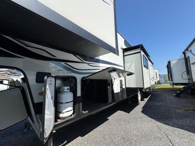 2022 Keystone RV Montana High Country - Photo 14