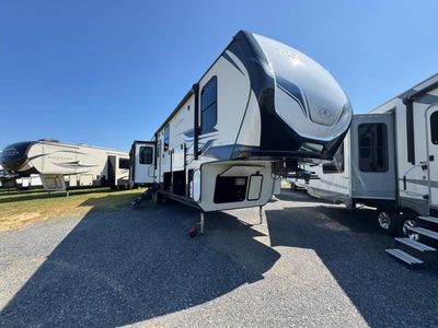 2022 Keystone RV Montana High Country - Photo 2