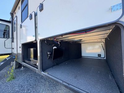 2022 Keystone RV Montana High Country - Photo 11