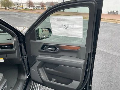 2026 GMC Yukon — photo 21 view