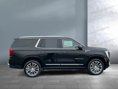 2026 GMC Yukon — photo 7 view