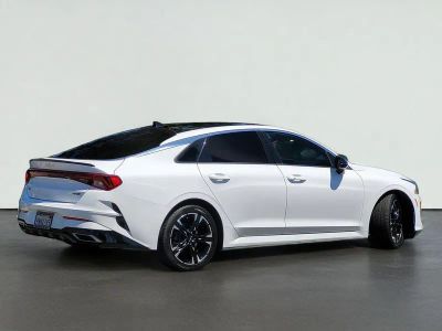 2022 Kia K5 — interior view