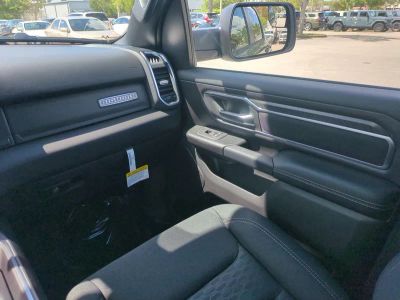 2026 Ram 1500 — photo 17 view