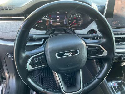 2022 Jeep Compass — photo 13 view
