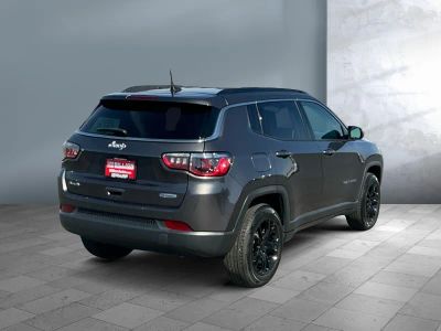 2022 Jeep Compass — engine compartment view