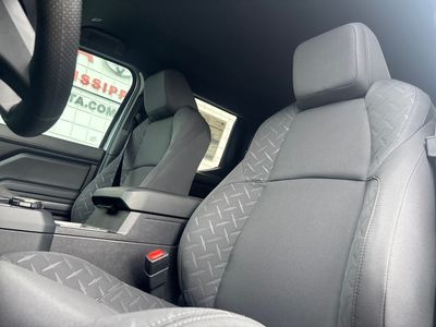 2026 Toyota Tacoma - Photo 9