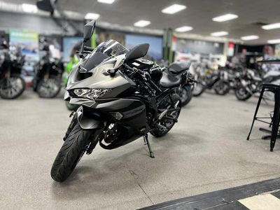 2026 Kawasaki Ninja ZX-4RR ABS - Photo 2