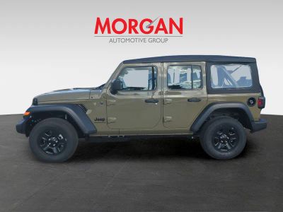2026 Jeep Wrangler — photo 9 view