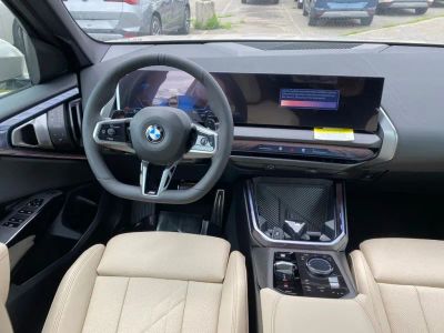 2026 BMW X3 — photo 9 view
