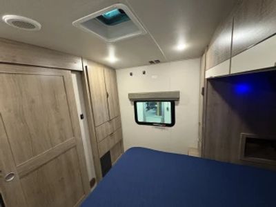 2021 Grand Design Imagine - Photo 25