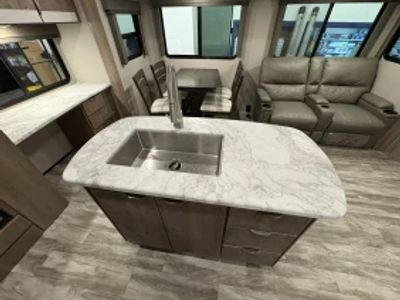 2021 Grand Design Imagine - Photo 14