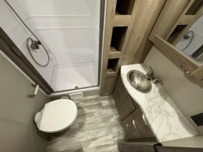 2021 Grand Design Imagine - Photo 22
