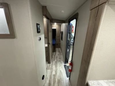 2021 Grand Design Imagine - Photo 19