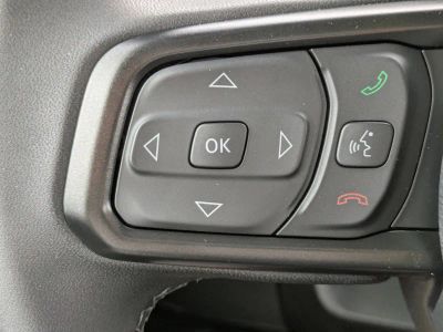 2026 Jeep Wrangler — photo 19 view