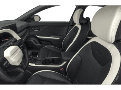 2025 Kia K4 — engine compartment view