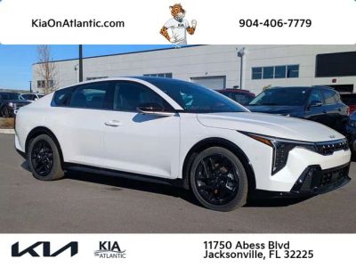 2025 Kia K4 — photo 14 view