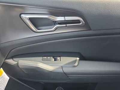 2026 Kia Sportage - Photo 21