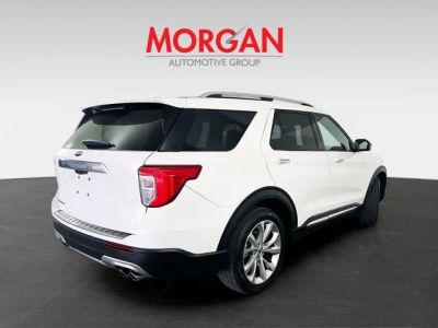 2023 Ford Explorer — photo 8 view