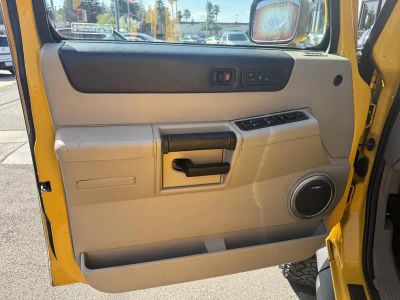 2003 Hummer H2 — photo 10 view