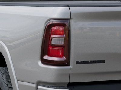 2026 Ram 1500 — photo 9 view