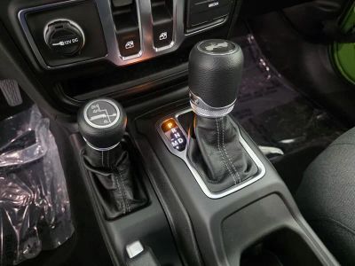 2026 Jeep Wrangler — photo 21 view