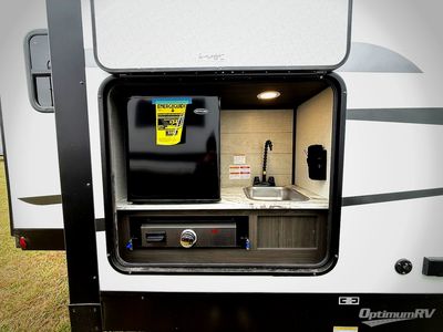 2026 Venture RV SportTrek - Photo 27