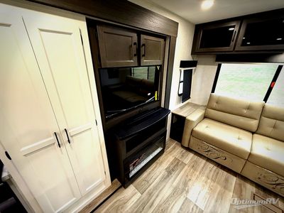 2026 Venture RV SportTrek - Photo 12