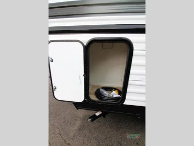 2027 Venture RV Campbound — photo 15 view