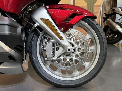 2026 Honda Gold Wing Tour Automatic DCT - Photo 10