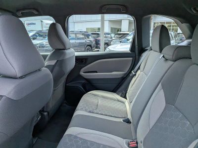 2026 Subaru Forester — photo 12 view
