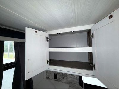 2024 Keystone MONTANA LEGECY — photo 11 view