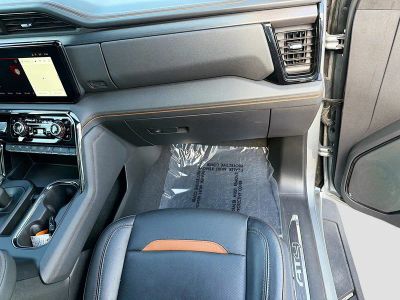 2024 GMC Sierra 1500 — photo 16 view